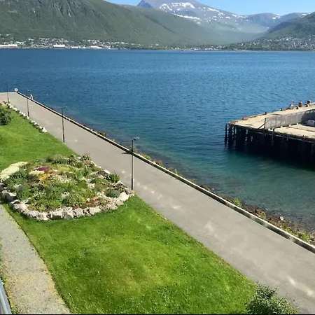 Sentrums Naer Leilighet